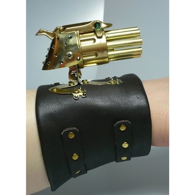 Image for: Swarovski Lady Froggy wrist Gatling gun_02